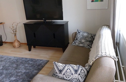Jyvaskyla Apartment | Spacious apartment with balcony and private parking in the city center.