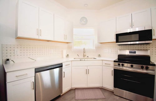 Gonzales House | 4/2 NEW COZY HOME in the heart of Gonzales, La.