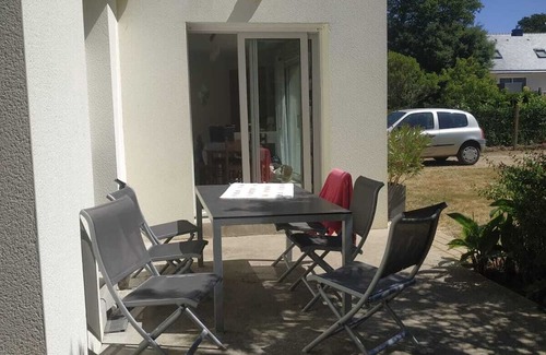 Sarzeau House | Vacation home on the beach, less than 10 minutes' walk from the sea.