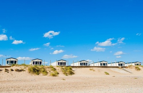 Caister-on-Sea House | Introducing the Willerby Herald, a 3-bedroom caravan designed with your comfort.