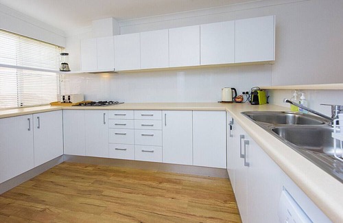Broadwater Villa | Blue Horizon Retreat