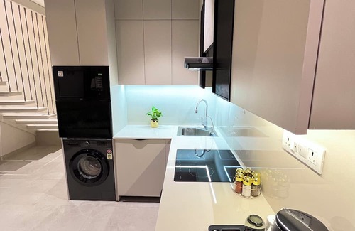 Gurugram Apartment | Luxe Duplex Studio apartment in Gurugram