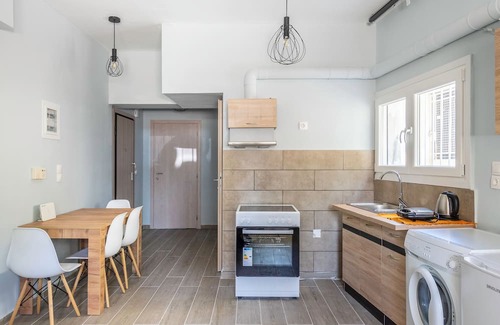 Glyfada Apartment | The Andre Apartment in the heart of Glyfada