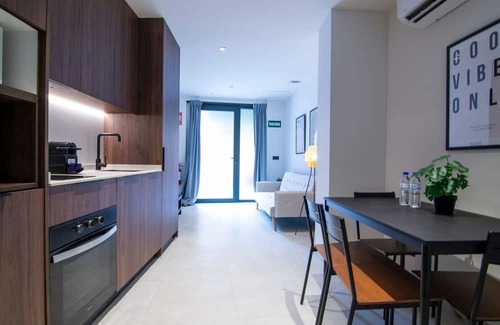 Sant Antoni Apartment | Comfort and Style for 3 in Morvedre