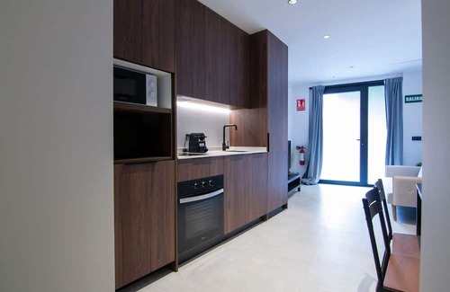 Sant Antoni Apartment | Comfort and Style for 3 in Morvedre