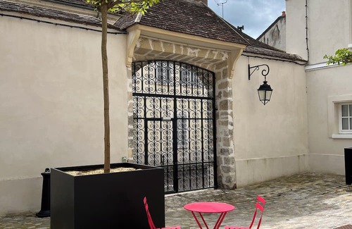 Sens Apartment | Le Laurencin Sens - quiet apartment in the heart of town - Le Peachy
