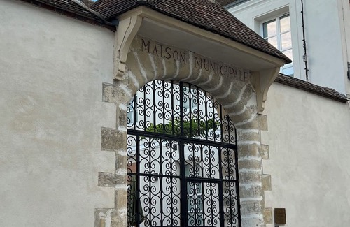 Sens Apartment | Le Laurencin Sens - apartment in the historic heart - La Mezzanine