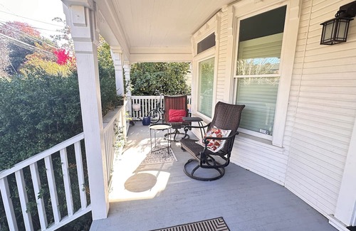 Vernon Apartment | Charming apartment in fantastic Portland with WiFi, AC