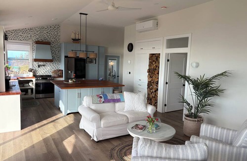 Antigonish County Cottage | Xanadu By The Sea Premium Cottage Rentals(The Hydrangeas)