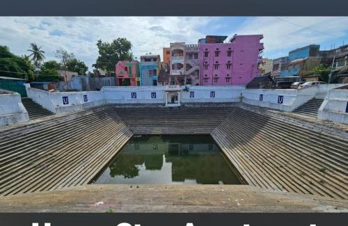 Kanchipuram House | RMJ GUEST HOUSE Non AC and No Car Parking