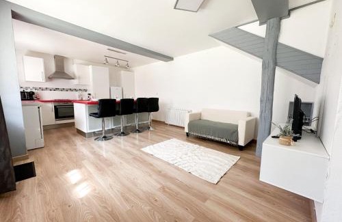 Chateau-Thierry House | Maison Moderne à Deux Pas du Centre-ville