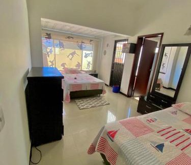 Kennedy House | Casa en Mandalay con oficina