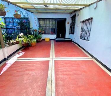 Kennedy House | Casa en Mandalay con oficina