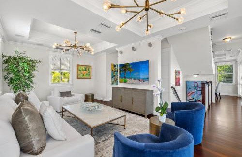 Bonita Springs House | Designer Beach Paradise - Pool - Views - Waterfront - Dock