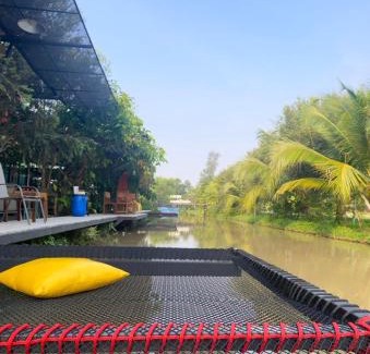 Rangsit Hotel | Klong Cafe & Resort