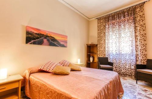 San Filippo del Mela Apartment | Milazzo Apartment with additional shower in Garden