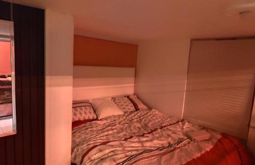 Bonnieres-sur-Seine House | Zeny-water