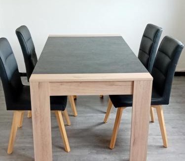 Bourbourg Apartment | Maison 6 personnes