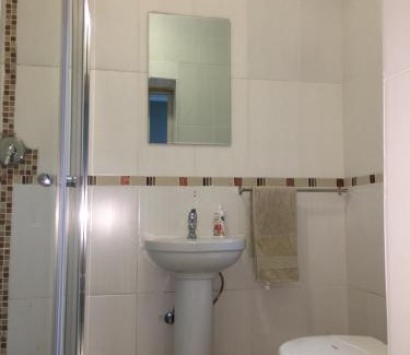 Lobatse Bed & Breakfast | Sondic guesthouse