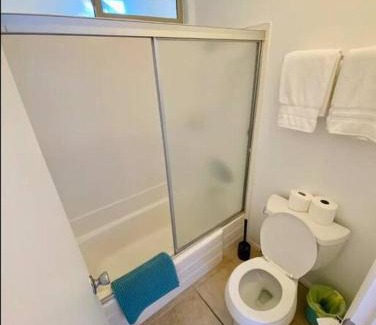 Ocean Beach Apartment | Lovely Oceanfront Studio + Balcony (Olas)