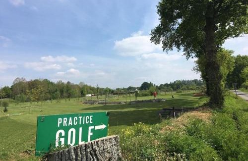 Moulin du Comte Apartment | ST greg pause