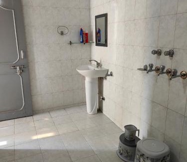 Faizabad Apartment | Shantiniketan Comfortable Family Homestay