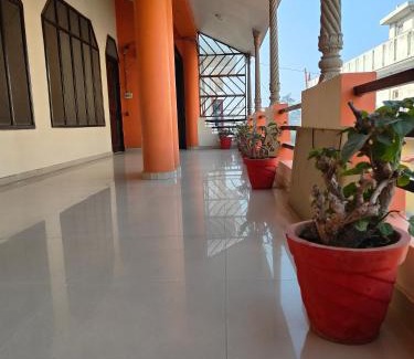 Faizabad Apartment | Shantiniketan Comfortable Family Homestay