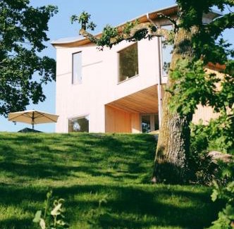 Uddevalla Municipality House | Architect designed house close to sea