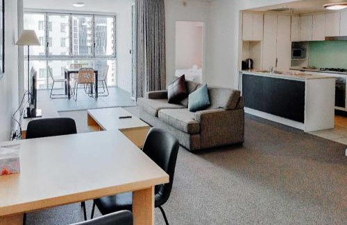Brisbane Central Business District Apartment | Amazing 1B1B Apt w/Pool, Gym, Sauna