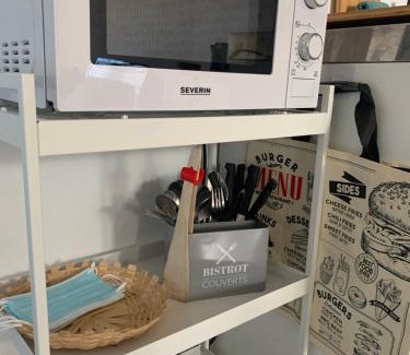 Thorigny-sur-Marne House | Charmant studio familial + Grand Jardin