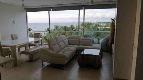 Covenas Apartment | FONTAINBLEU