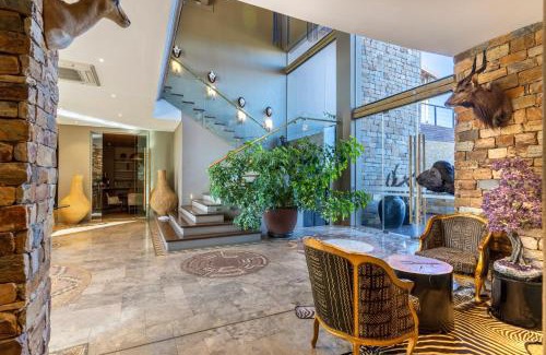 Windhoek West Cabin | Marula Palace