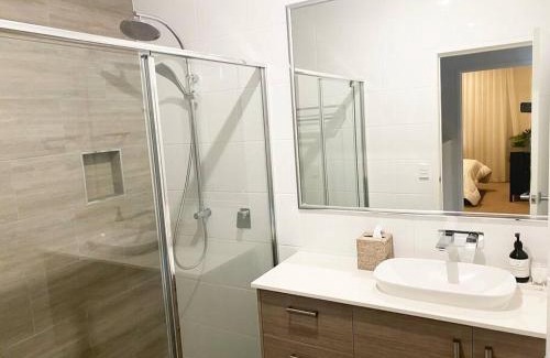 Kingscliff Villa | Seaside Chique on Cylinders- Luxe 3BR Beachside Villa by uHoliday