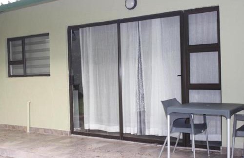 Katima Mulilo Cabin | Juda Haus Lodge