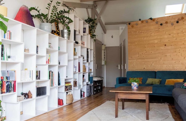 Bright 67 m2 apartment with garage