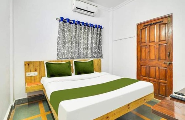 Fabhotel Peaceful Studio Aai Bungalow