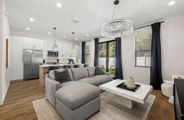 Spacious New-Build 3Br Home Near Downtown Tampa