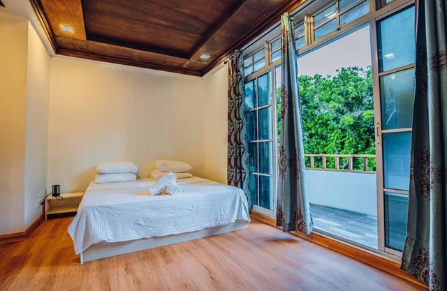 Spacious 6-bedroom house in marvelous Fuvahmulah with AC, WiFi