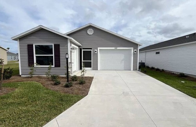 Pools, Golfs and Many More Amenities to Enjoy The Villages