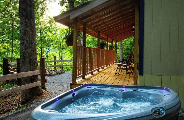 Wild N Kinky Cabin, Yoga & Stretching