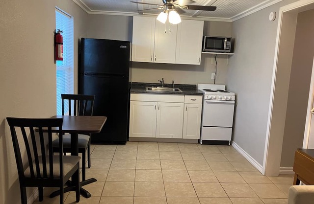 Short term One Bedroom Apartment in Aransas Pass