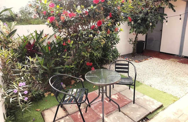 House 3 mins from SJO airport with free parking