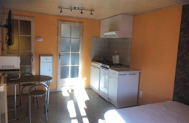 Nid de Lambène Studio Avec Garage