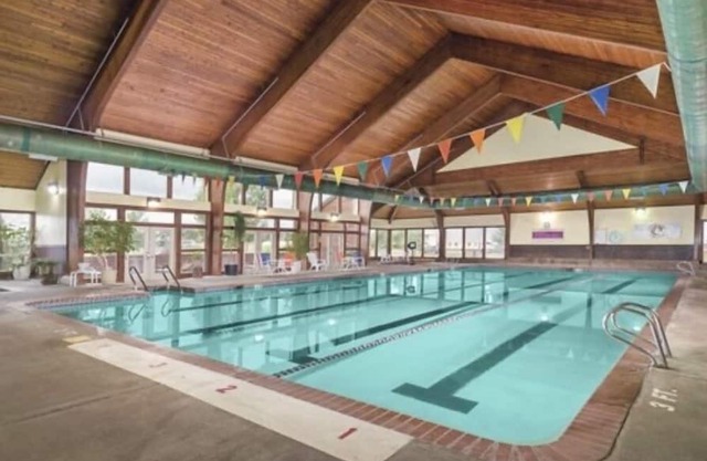 Luxury one bedroom and one bathroom unit with full amenities