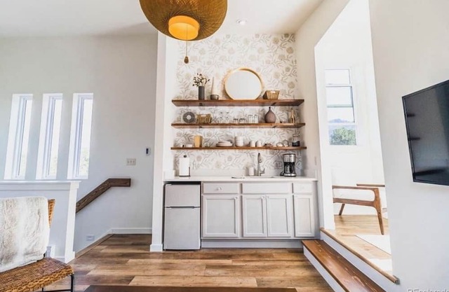 Stylish Mountain Suite