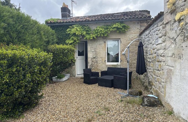 Pretty One Bedroom Gite in tranquil rural location