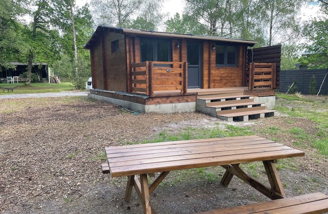 Chalet 4 Personnes sur un Terrain de 16 000 m2 Arboré