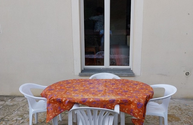 Room for rent JO 2024 in Plaisir 78370 - 25 minutes from Paris & Saint Quentin Y