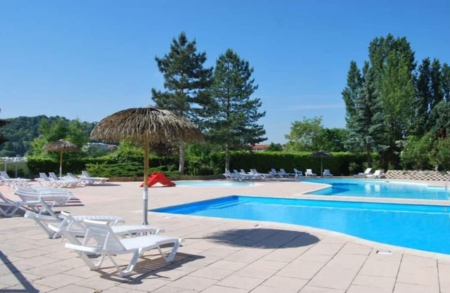 MH 3 ch. Climatisé et Bien Équipé Linge de lit et de Toilette Compris