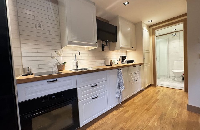 Cozy cottage for four in Strömstad | SE09052